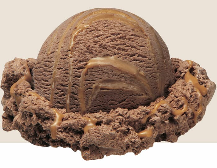 A scoop of Chocolate Peanut Butter Cup, a chocolate ice cream with peanut butter.