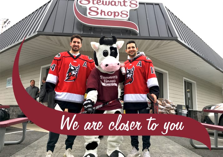 Adirondack Thunder Players with Flavor, the Stewart's Shop Mascot