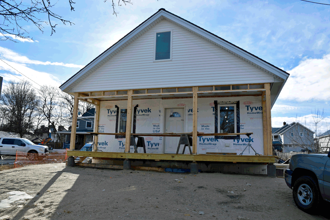 Outer housing construction.