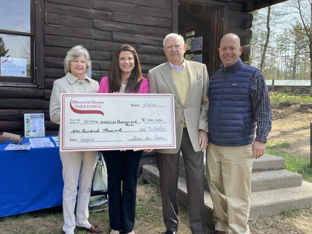 Stewarts Shops gives to Wilton Wildlife Preserve